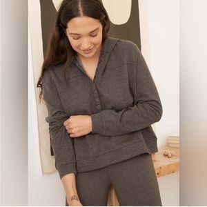 HATCH Snap nursing hoodie